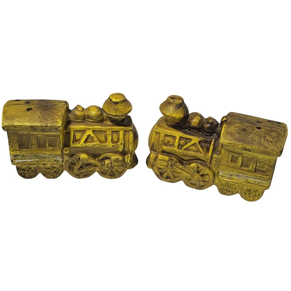 Vintage Train Engine Salt and Pepper Shakers Gold Ceramic Locomotive Made Japan*